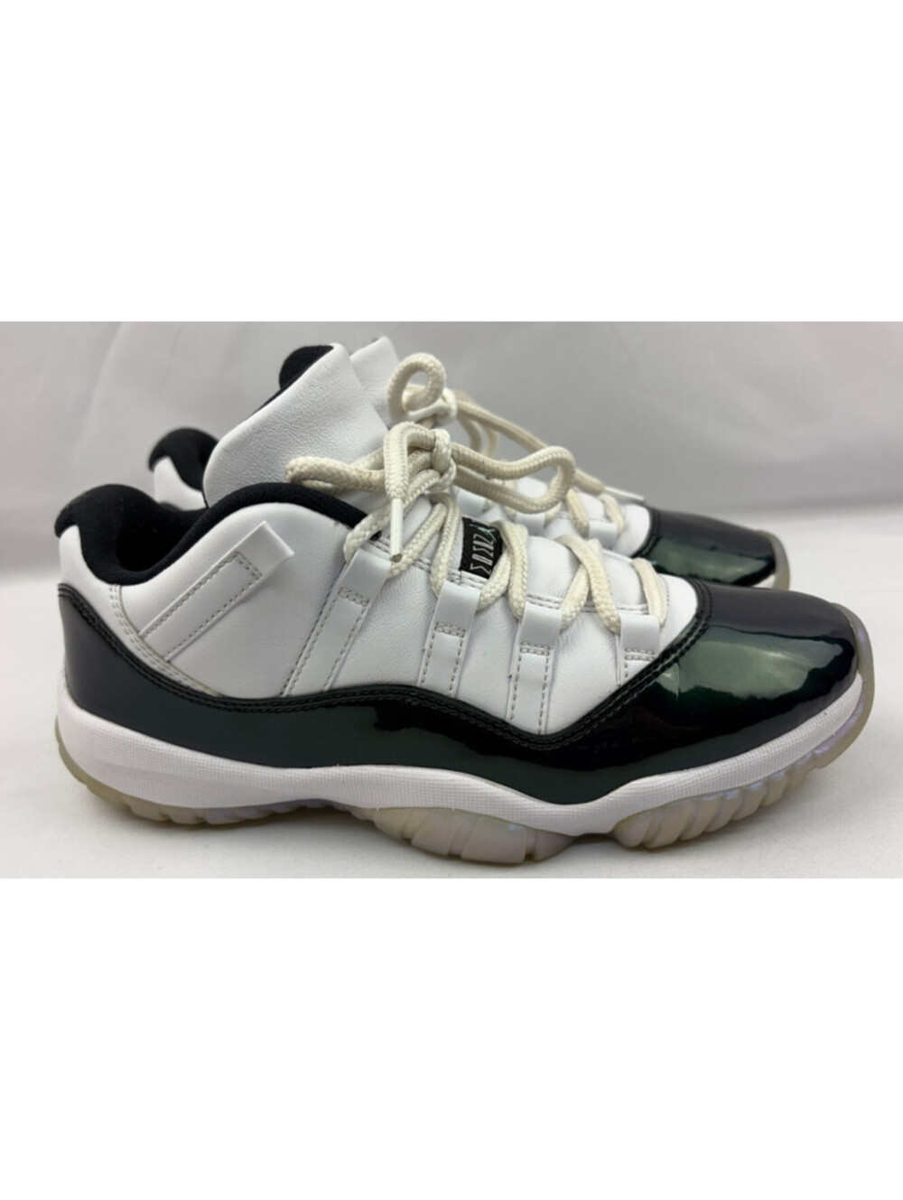 Mens Size 8 - Air Jordan 11 Retro Low Emerald 528895-145